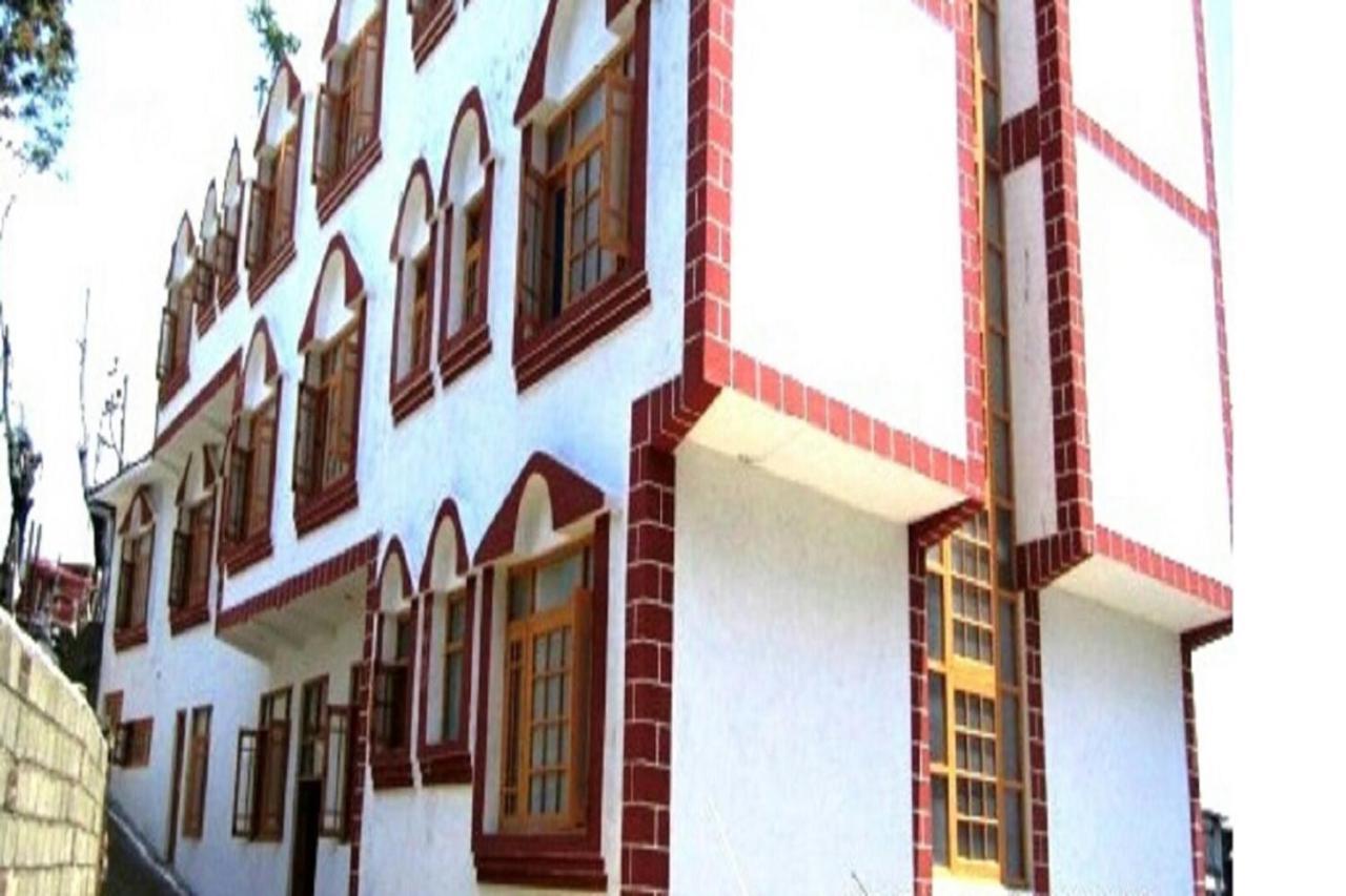 Hotel Grand City Heart Srīnagar Екстериор снимка
