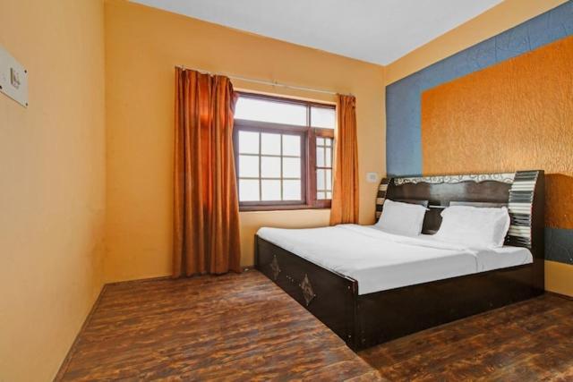 Hotel Grand City Heart Srīnagar Екстериор снимка